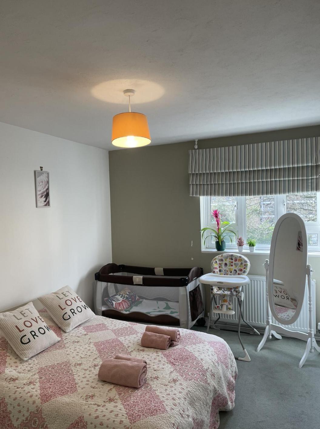 Stunning Flat Close To Regents Park And Euston Station! ロンドン エクステリア 写真